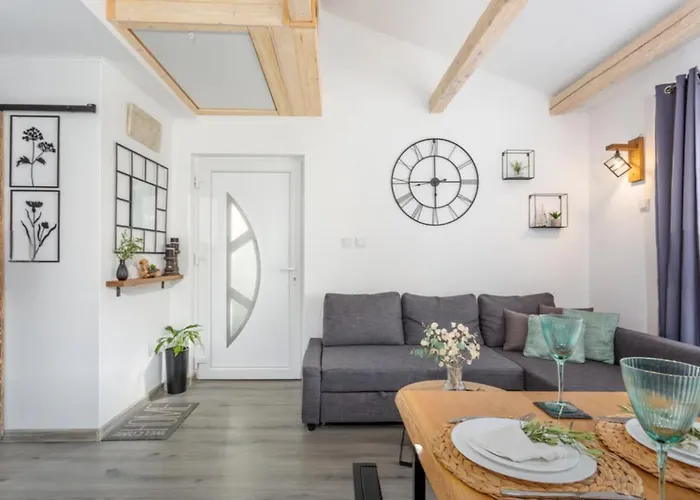 Hana Apartment