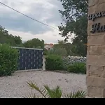 Hana Apartament *