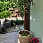 Hana Apartament