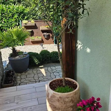 Hana Apartament