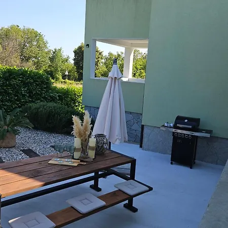 Apartament Hana